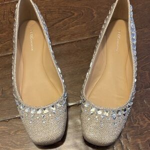 BCBGeneration sz 6.5 Silver/goldish rhinestone-Embellished Ballet Flats